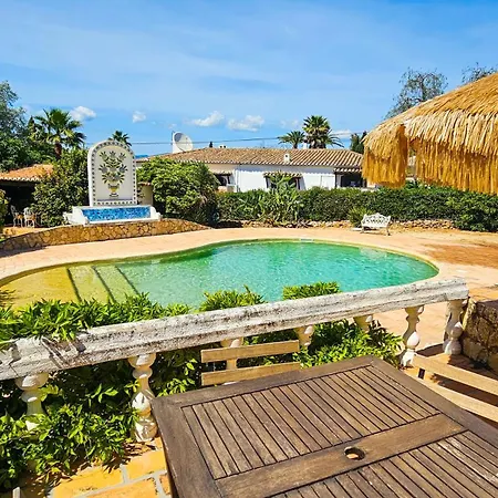 Alvor Private Pool With Large Garden & Peace Villa Portimão